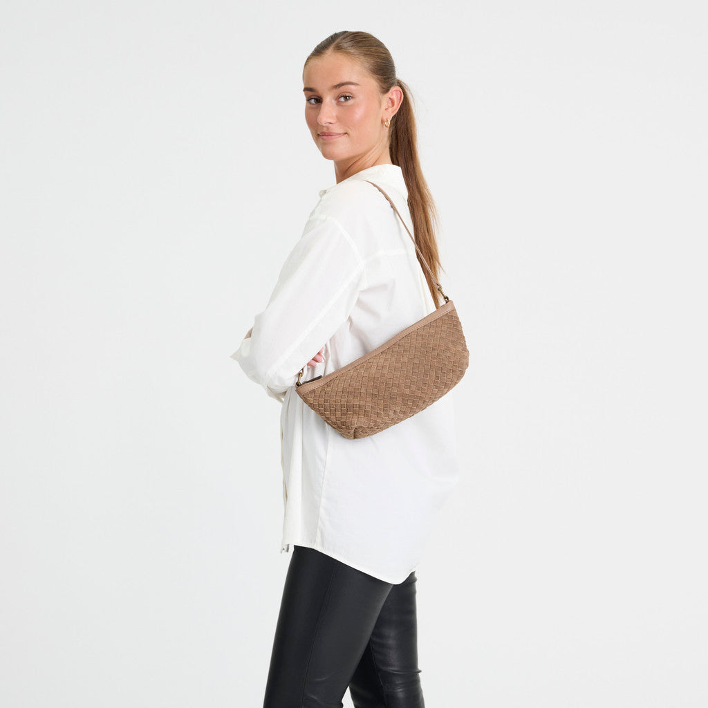 DEPECHE Berlin Shoulderbag Shoulderbag / Handbag 007 Mud