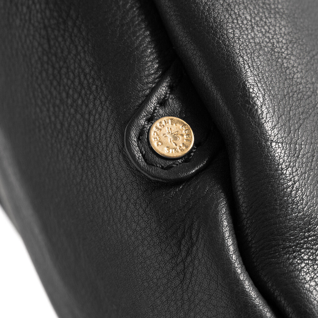 DEPECHE Bumbag in a buttery soft leather quality Bumbag 099 Black (Nero)