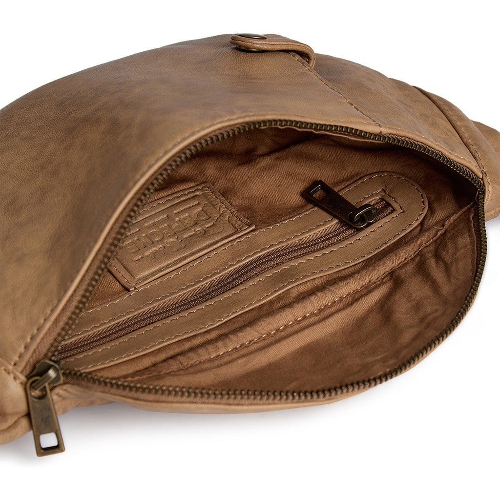 DEPECHE Bumbag in soft leather quality Bumbag 156 Camel