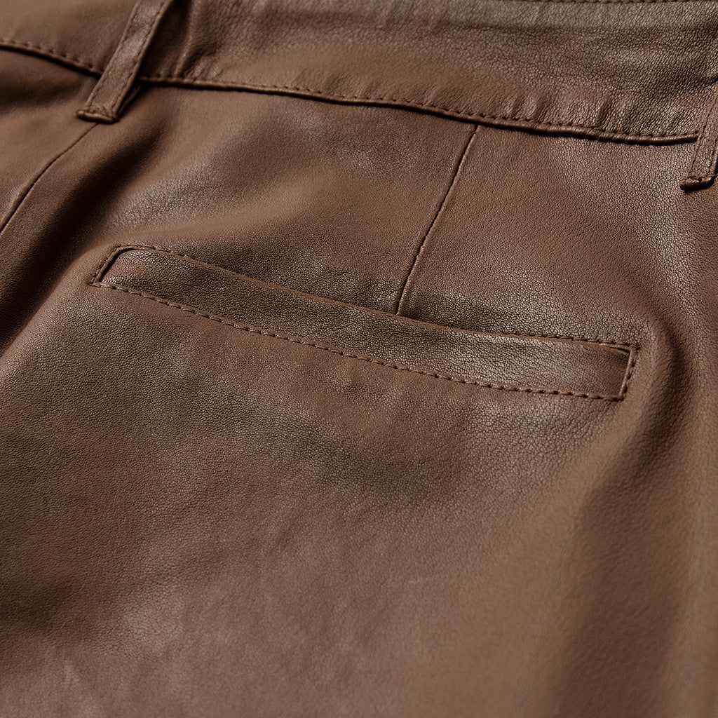 Depeche leather wear Caroline RW chino stretch leather pant Pants 199 Nougat