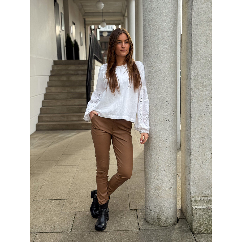 Depeche leather wear Caroline RW chino stretch leather pant Pants 199 Nougat