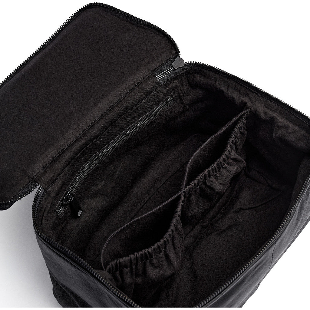 DEPECHE Classic cosmeticbag Accessories 226 Black / Black