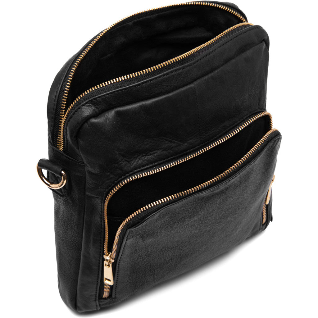 DEPECHE Crossover bag in silky soft leather quality Cross over 099 Black (Nero)