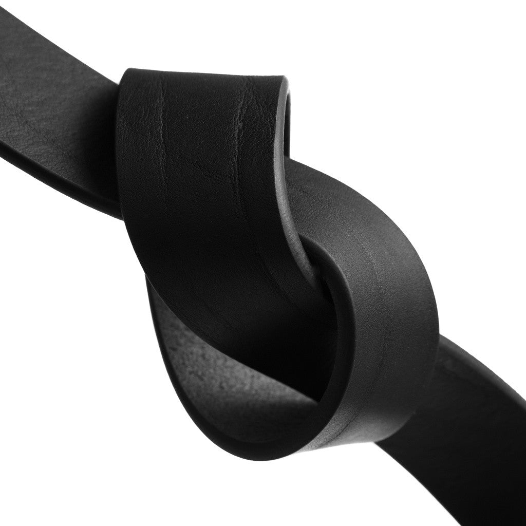 DEPECHE Exclusive and beautiful belt in soft leather Belt 099 Black