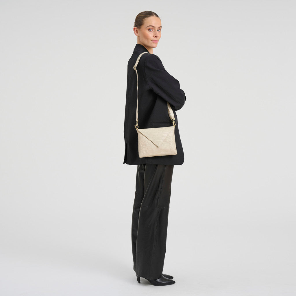 DEPECHE Fashion Favourites croco leather clutch Clutch 325 Sand Croco