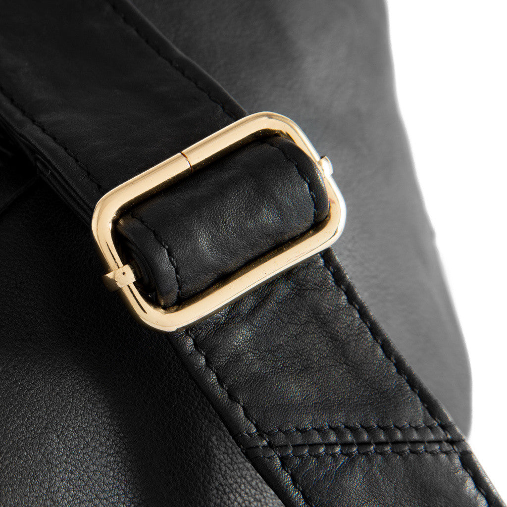 DEPECHE Leather bumbag in soft and nice quality Bumbag 099 Black (Nero)