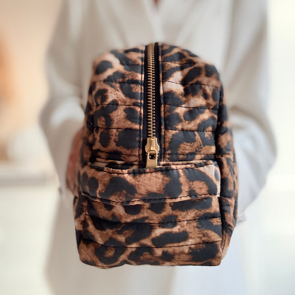 DEPECHE Large printed cosmetic bag Accessories 082 Leopard