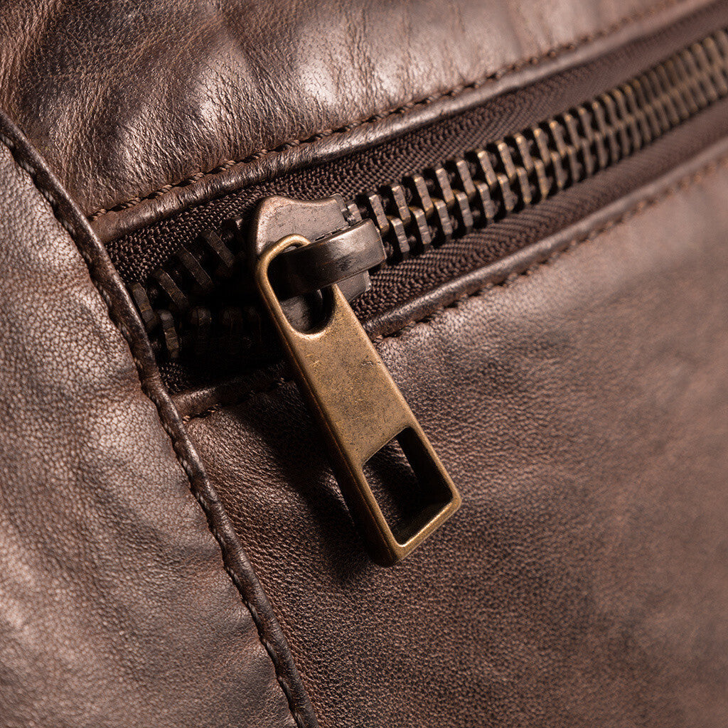 DEPECHE Oversize leather bumbag in high and soft quality Bumbag 068 Winter brown