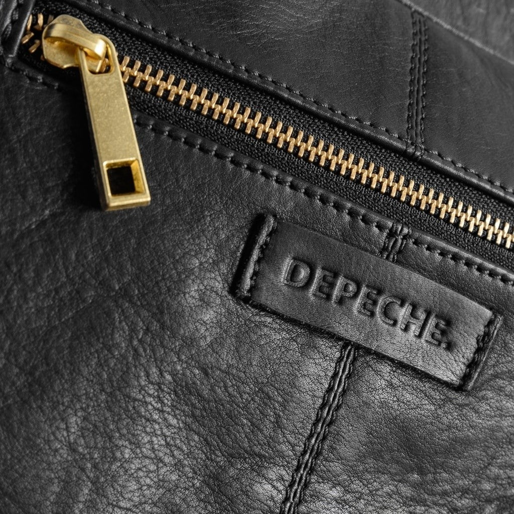 DEPECHE Simple crossover bag in beautiful leather Cross over 099 Black (Nero)