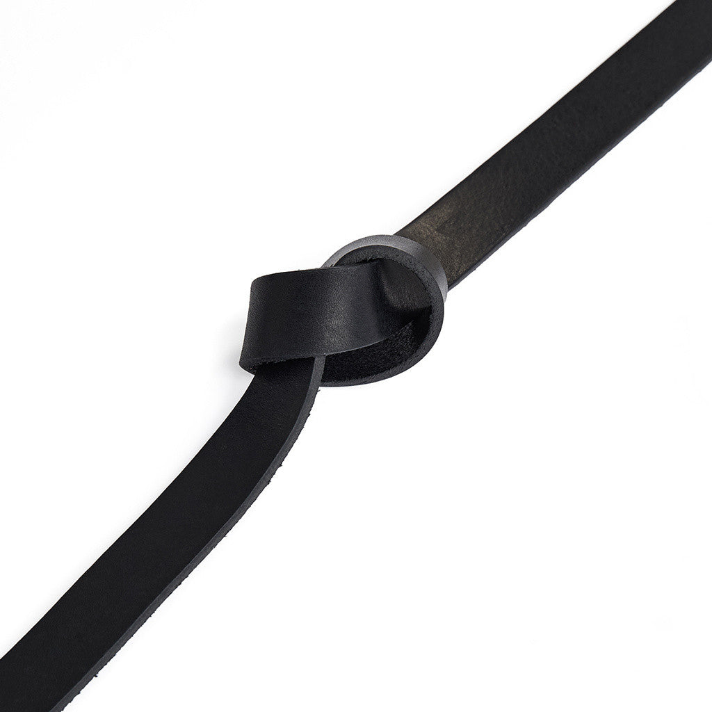 DEPECHE Slim classic leather belt Belt 154 Black/Brass