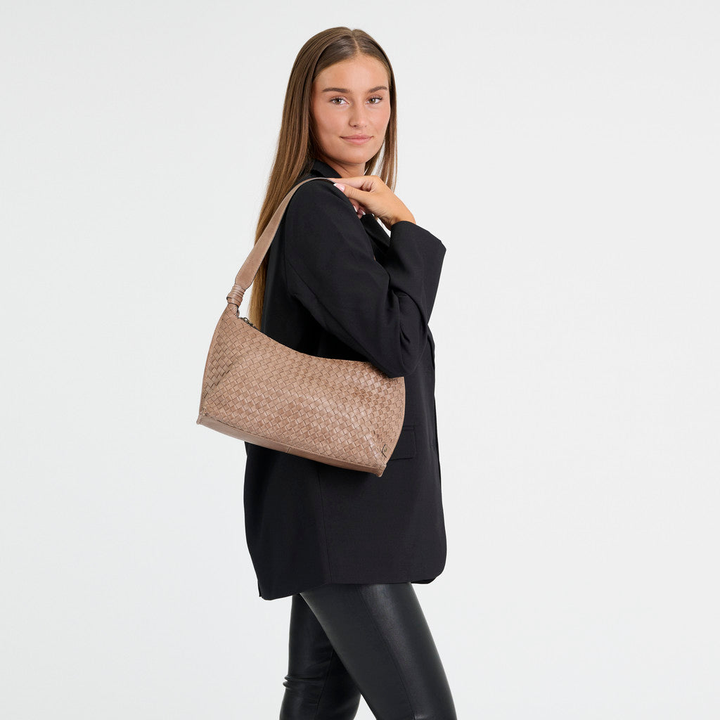 DEPECHE Sofya shoulderbag Shoulderbag / Handbag 250 Dark Taupe