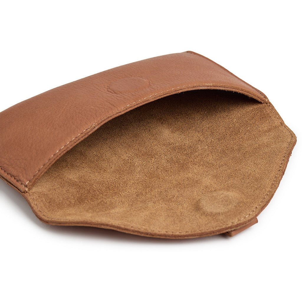 DEPECHE Sunglass cover Accessories 014 Cognac