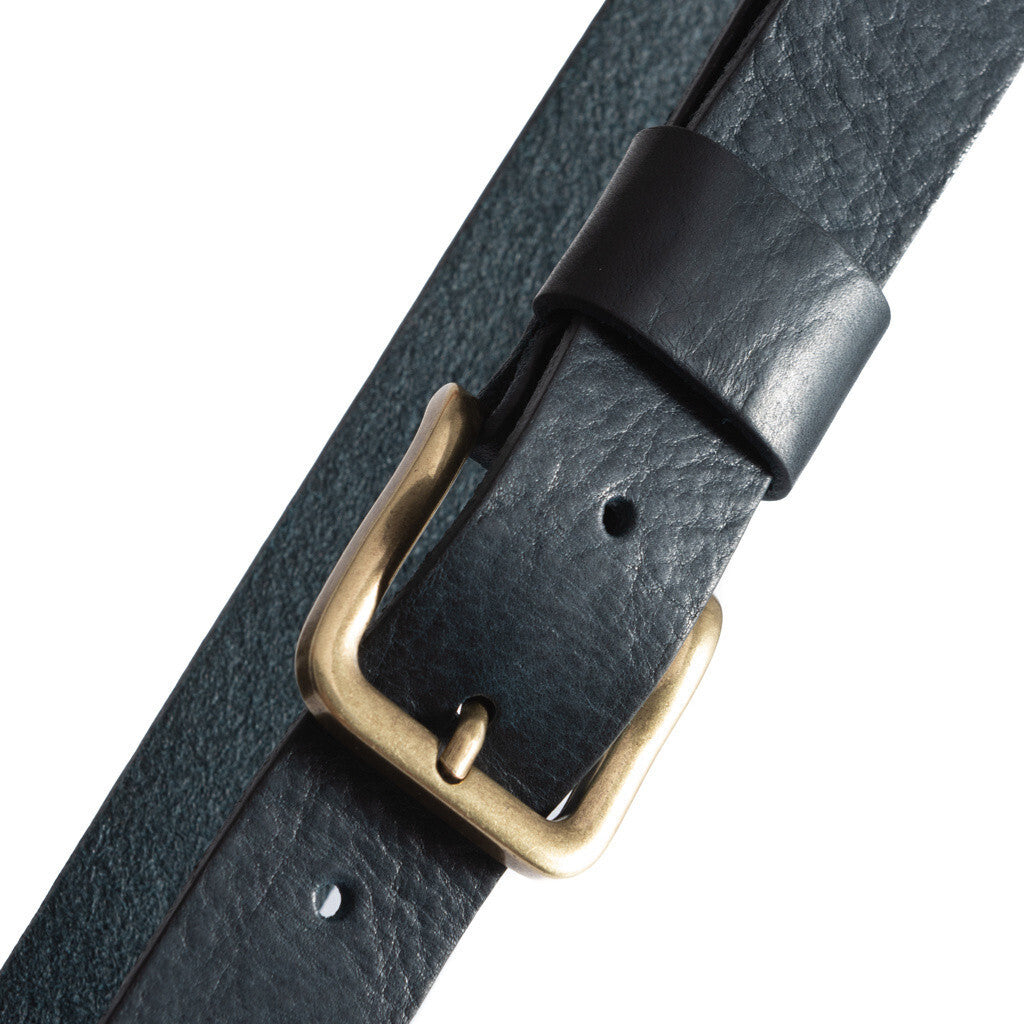 DEPECHE Timeless belt in leather quality Belts 101  Dark blue