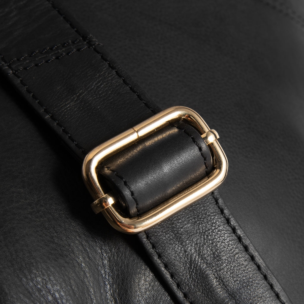 DEPECHE Leather bumbag with covered front zipper Bumbag 099 Black (Nero)